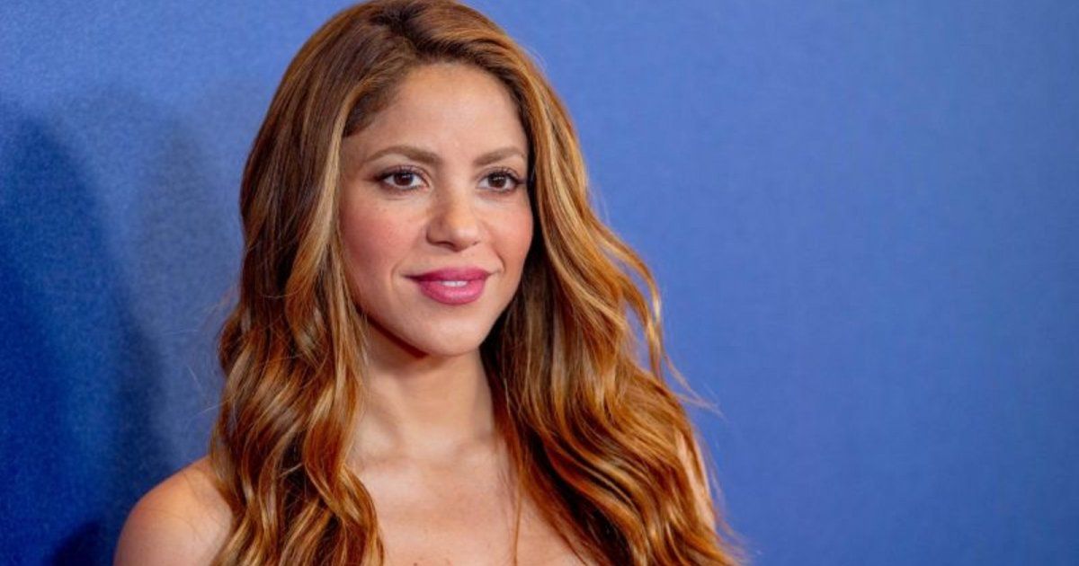 شاهد .. شاكيرا تطلق أغنية جديدة وتوجه مضمونها لـ جيرارد بيكيه