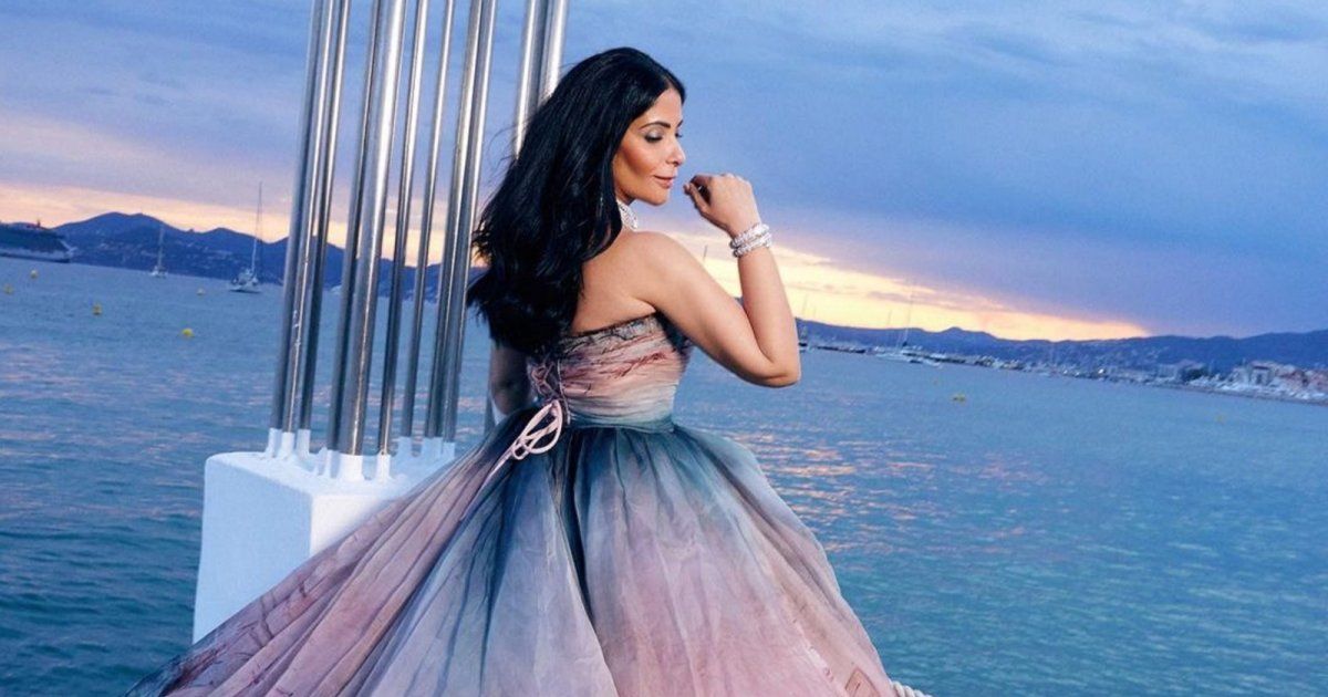 شاهد .. بالصور - جائزة جديدة في رصيد منى زكي لدورها في "تحت الوصاية"