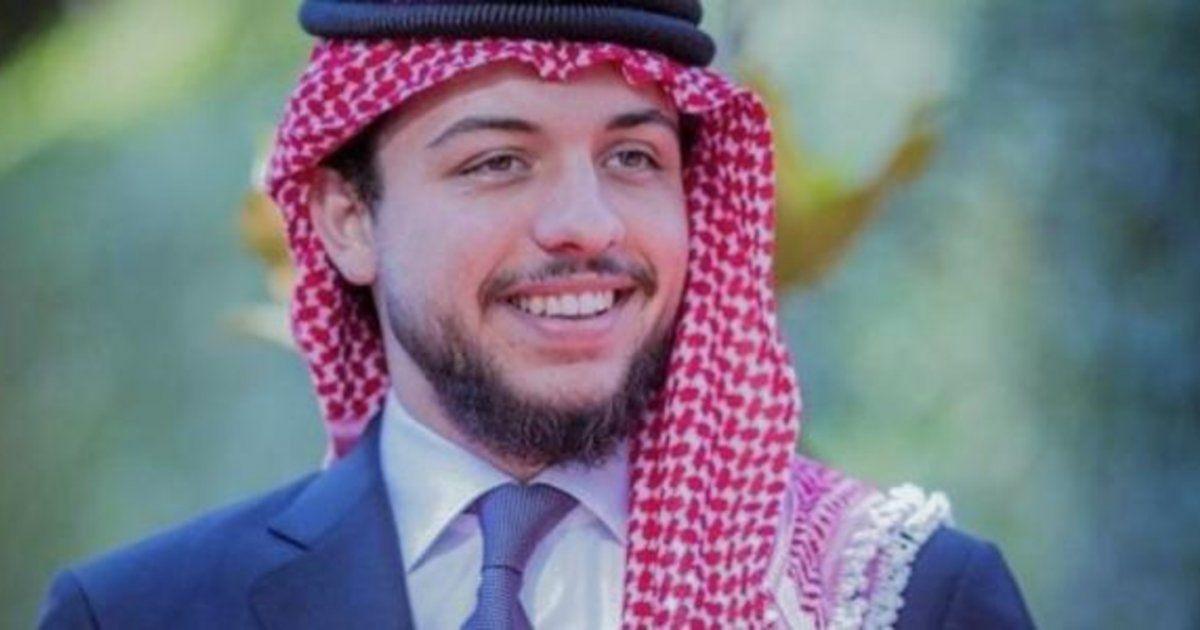 شاهد .. الأمير الحسين بن عبد الله الثاني بأول تعليق بعد حفل زفافه