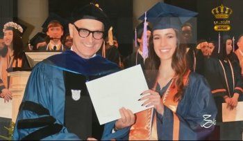 شاهد .. صور من طفولة رجوة آل سيف تظهر حبها ركوب الخيل منذ الطفولة