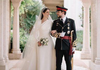 شاهد .. الأمير الحسين بن عبد الله الثاني بأول تعليق بعد حفل زفافه