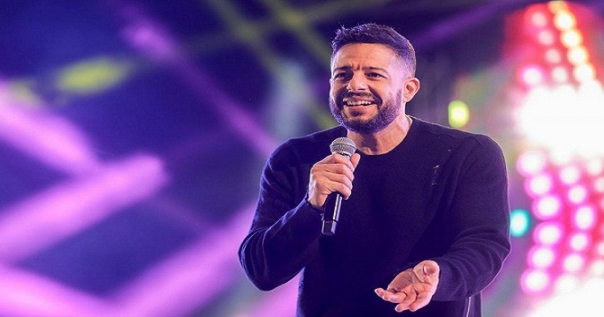 شاهد .. محمد حماقي يشعل حفل السعودية وحضور مميّز لـ ممثل مصري شهير