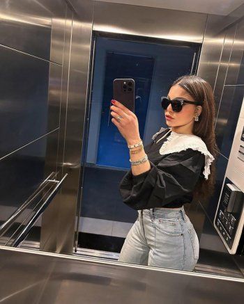 شاهد .. بالصور- بإطلالة تحبس الأنفاس..هيفا وهبي تتألق مع الورد الأحمر