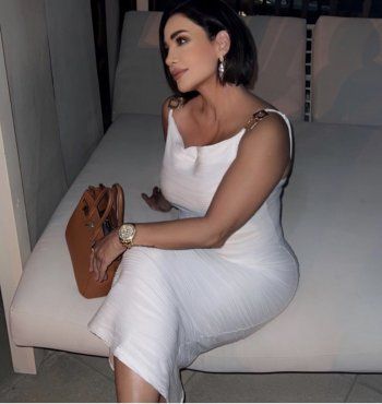 شاهد .. بالصور- بالون الأبيض..ديانا حداد تخطف الأنظار بإطلالتها المميزة