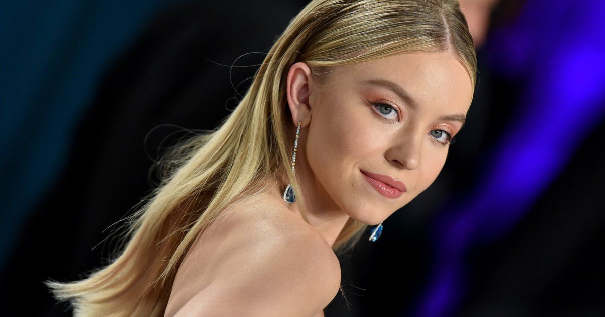 شاهد .. سيدني سويني تعترف.. والدي لم يكن راضي عن مشاهدي الجريئة