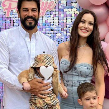 شاهد .. هكذا إحتفل بوراك أوزجيفيت بعيد ميلاد فهرية أفجان.. فكم بلغ عمرها؟