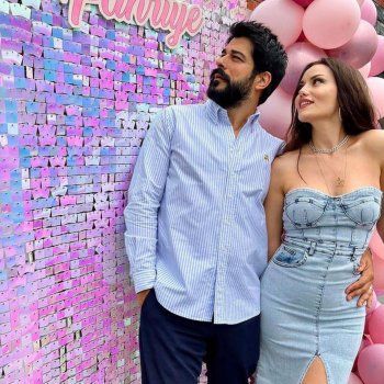 شاهد .. هكذا إحتفل بوراك أوزجيفيت بعيد ميلاد فهرية أفجان.. فكم بلغ عمرها؟