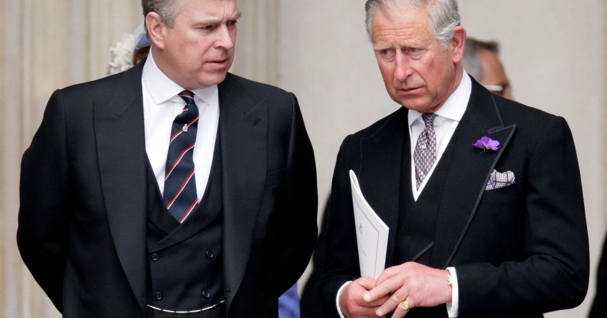 شاهد .. الأمير أندرو يفتعل خلافاً مع شقيقه الملك تشارلز الثالث