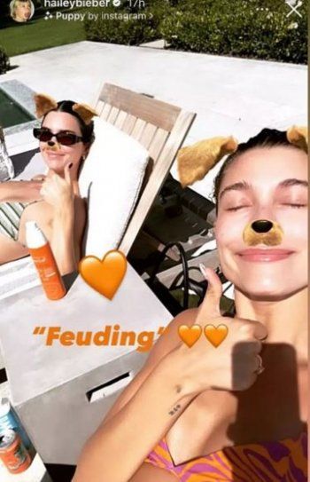 شاهد .. بعد شائعات خلافهما.. هايلي بيبر وكيندال جينر سوياً بملابس السباحة