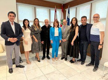 شاهد .. بالصور - مهرجان الفيلم اللبناني في كندا يكرم تقلا شمعون وطوني فرج الله