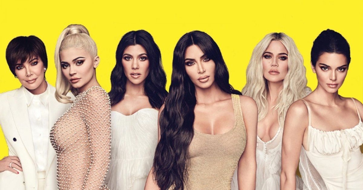 شاهد .. وقع خلاف بين أعضاء عائلة كارداشيان... وإحداهن خرجت من مجموعة المحادثة