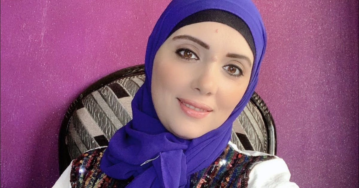 شاهد .. منال عبد اللطيف تفجع بوفاة والدتها