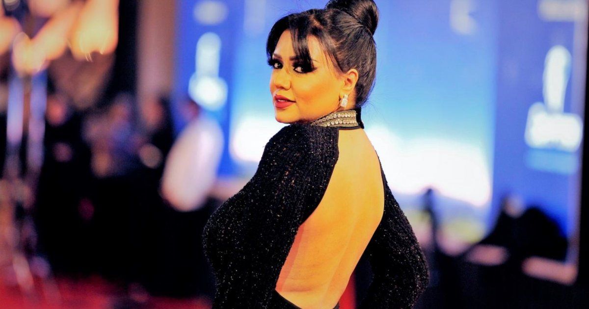 شاهد .. بالصور- إطلالة مميزة تحبس الأنفاس لـ رانيا يوسف