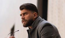 شاهد .. هيفا وهبي وتايلور سويفت بالجامبسوت نفسه.. وسعره حديث الكثيرين