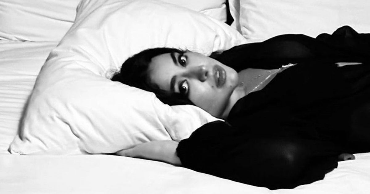 شاهد .. معجب يسخر من رداءة جودة صور هيا مرعشلي.. وهذا سؤاله!