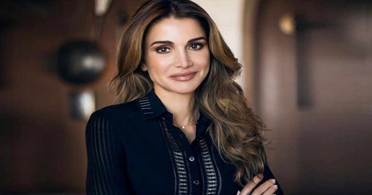 شاهد .. الملكة رانيا تكرّم المدرّسين والمدرّسات في جمعيتها الخاصة