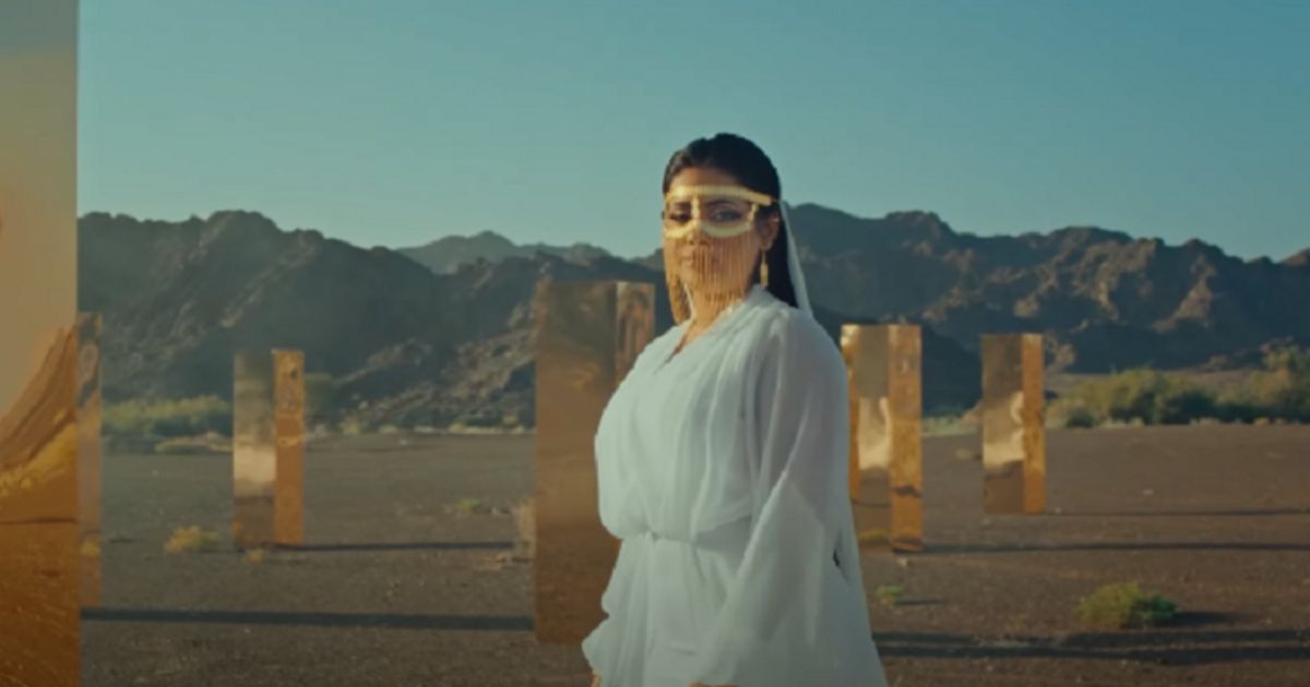 شاهد .. أشواق تطلق أحدث أغنياتها "المضامين".. عمل عُماني بامتياز