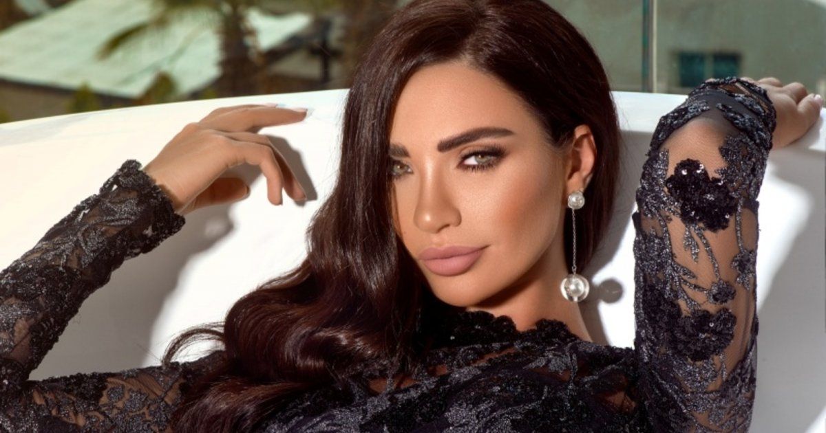 شاهد .. بالصورة- بإطلالة تحبس الأنفاس..داليدا خليل تتألق من أحدث ظهور لها