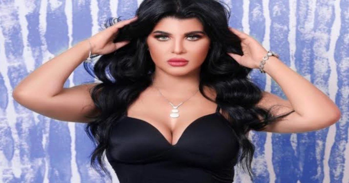 شاهد .. بالفيديو- برلينتي عامر تكشف المستور.. وتفاجئ الجمهور بتعليقها