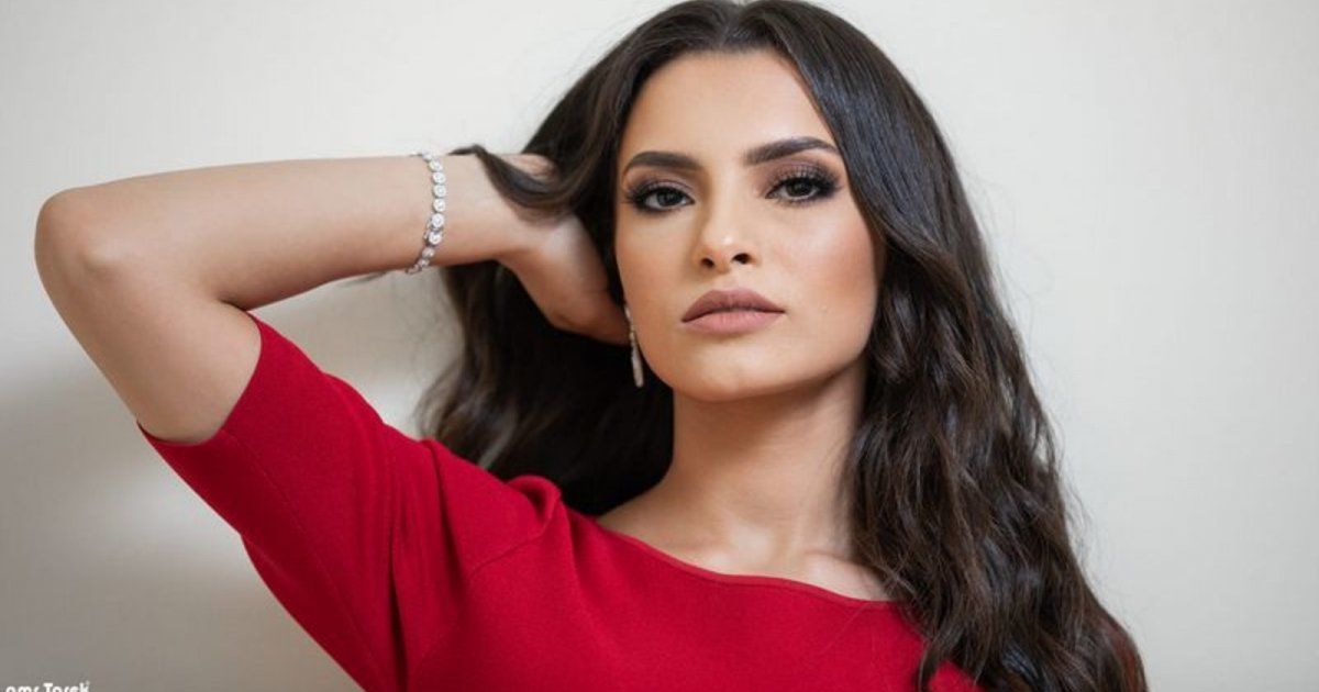 شاهد .. بالصورة- إطلالة كارمن سليمان تخطف الأنظار