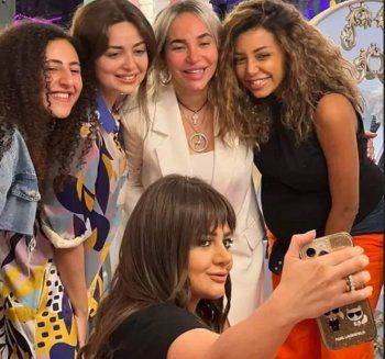 شاهد .. صورة تفضح سر أحمد سعد وزوجته .. هذا ما أخفياه عن الجمهور