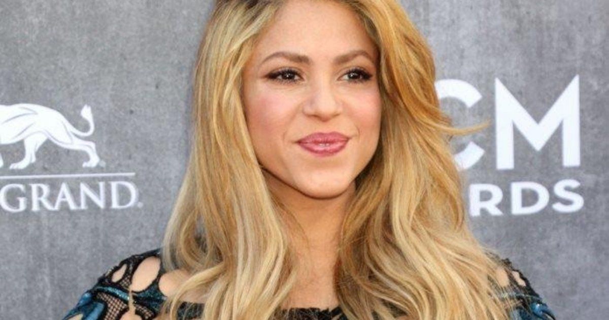 شاهد .. بالصور - شاكيرا بخطوة لافتة وما علاقة بيروت؟