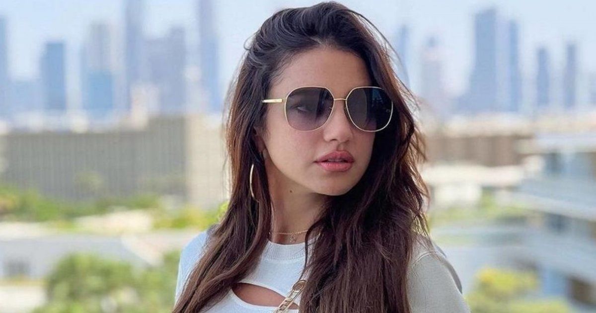 شاهد .. بالصور- إطلالة أنيقة وجذابة لـ درة التونسية