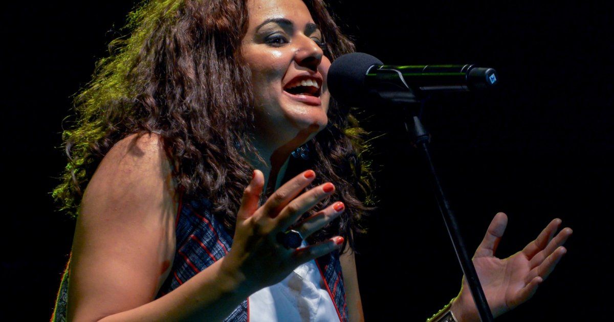 شاهد .. بالفيديو - "طب إيه" لدينا الوديدي تجمع بين الجاز وتأثيرات موسيقية متنوعة