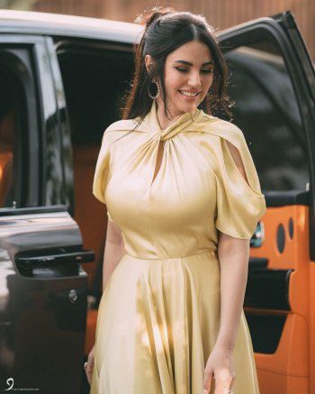 شاهد .. بالصور- إطلالة درة التونسية تخطف الأنظار