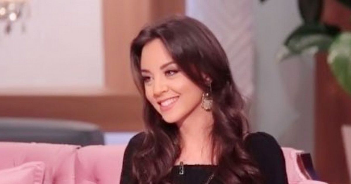 شاهد .. يالفيديو- مريم الخشت تنشر كواليس من خطوبتها.. ووجهت رسالة إلى خطيبها