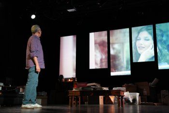 شاهد .. خاص- فيليب عرقتنجي يكشف قصة حياته في "صار وقت الحكي".. أضحكنا وأبكانا في آن