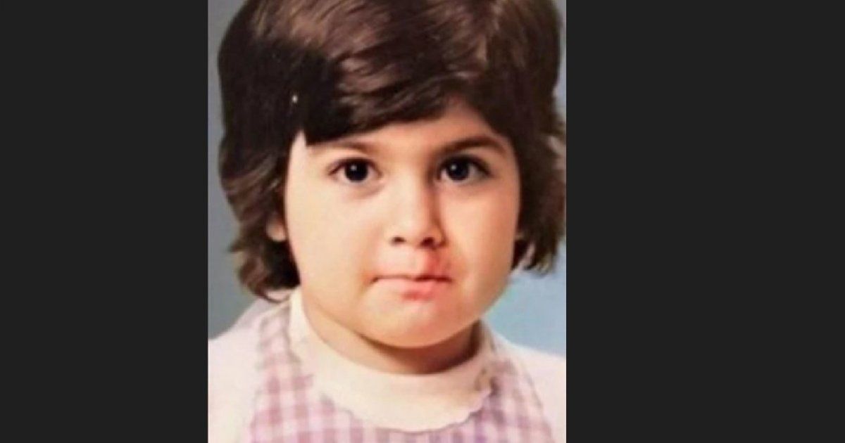 شاهد .. خمنوا من هي هذه الطفلة التي أصبحت نجمة لبنانية شهيرة