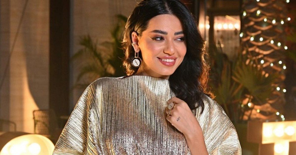 شاهد .. رحمة رياض تشوق جمهورها لأغنية صفحة جديدة من ألبوم أنا اليوم-بالفيديو