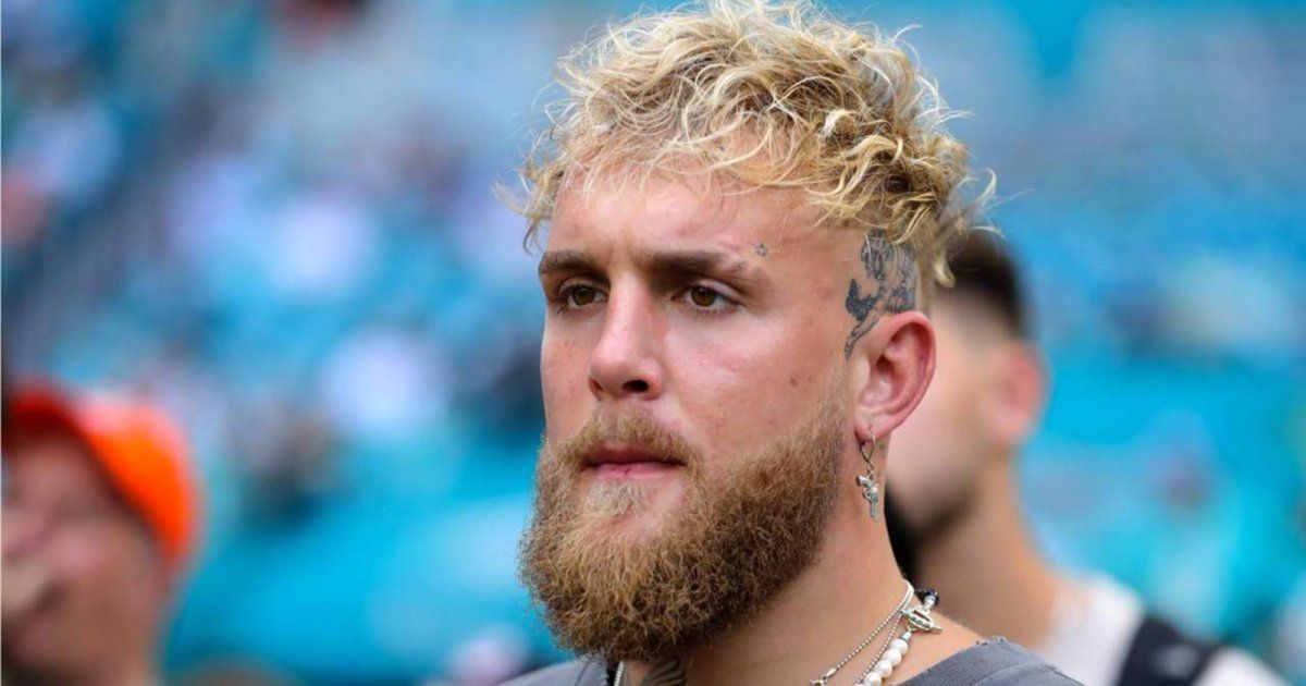 شاهد .. بالصورة - جايك بول يدمر سيارته بعد ساعة من شرائها وإليكم سعرها