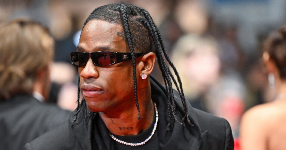 شاهد .. ترافيس سكوت بخطوة لافتة تجاه أوليفيا رودريغو