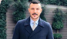 شاهد .. بالصور - شبه قوي بين أنطوني أدونيس وميكا... إليكم التفاصيل