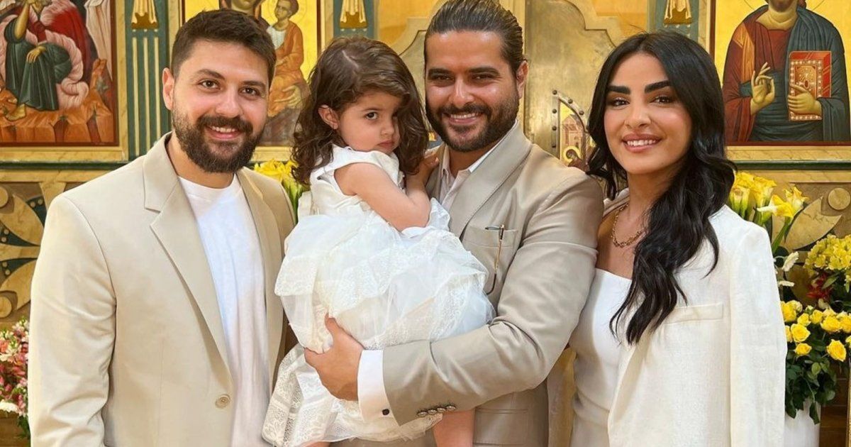 شاهد .. بالفيديو- ردة فعل "كايلا" ابنة شقيق ناصيف زيتون بعدما رأته على المسرح