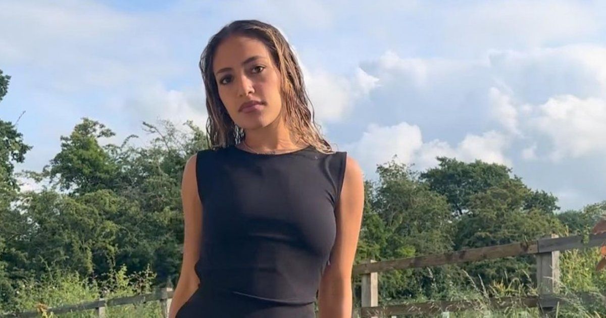 شاهد .. على خطى شقيقتيها.. كنزي عمرو دياب يإطلالة جريئة للغاية