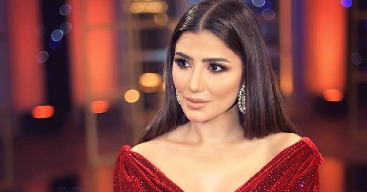 شاهد .. بالصور- مي عمر تخطف الأنظار بإطلالة صيفية مميزة