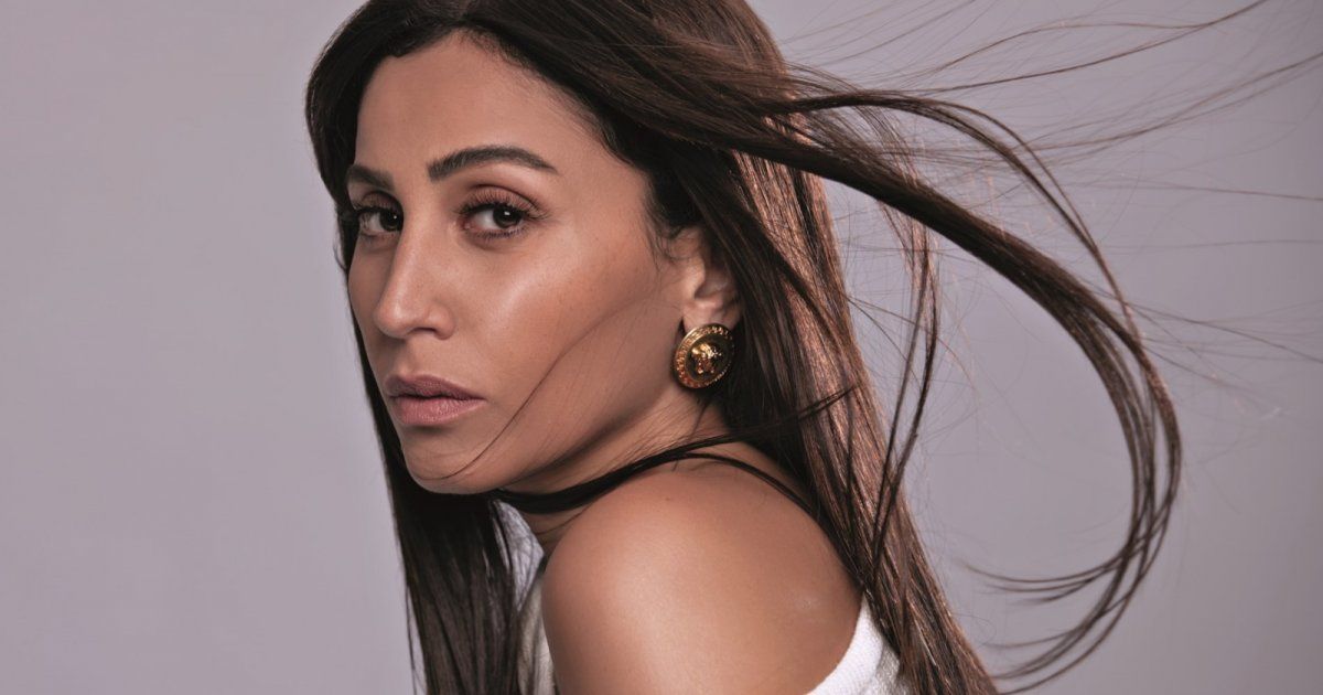 شاهد .. دينا الشربيني تستذكر والدها الراحل بفيديو مؤثر للغاية