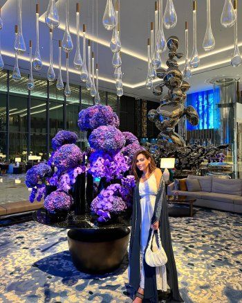 شاهد .. بالصور- باللون الأبيض تظهر.. إطلالة ملفتة لـ فرح يوسف