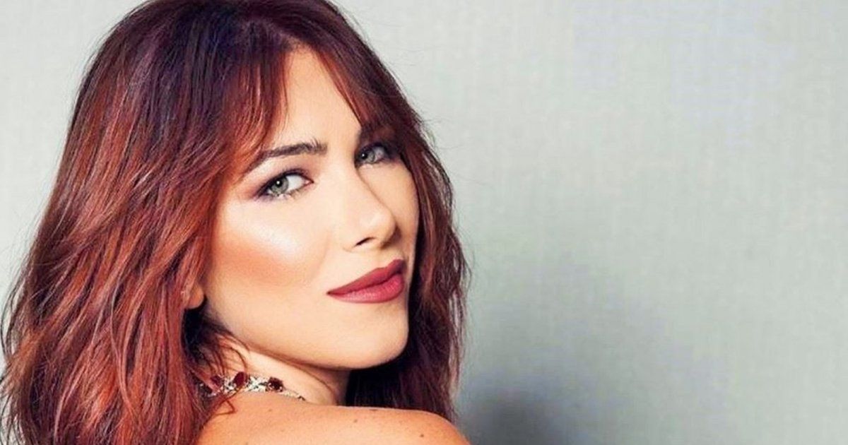 شاهد .. بالصور- دانييلا رحمة تتلألق بالأسود الأنيق