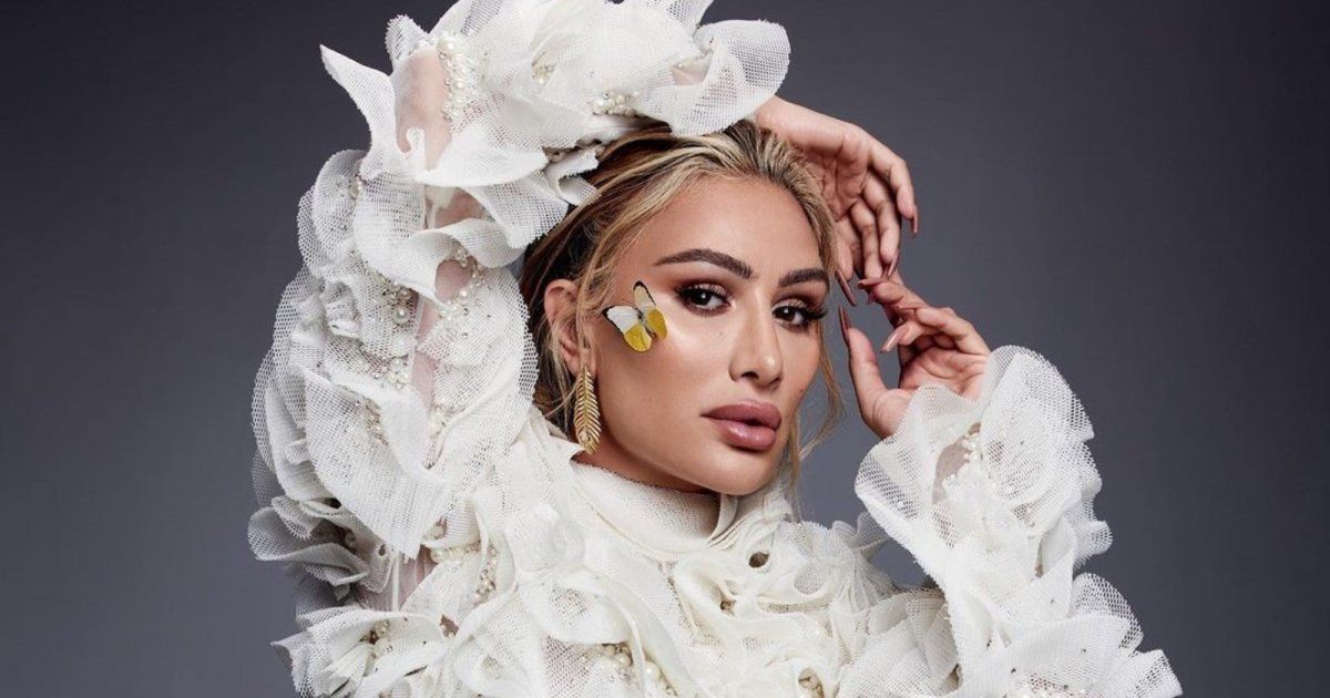 شاهد .. بهذه الكلمات هنأت مايا دياب دينا الشربيني لنجاح فيلمها الأخير