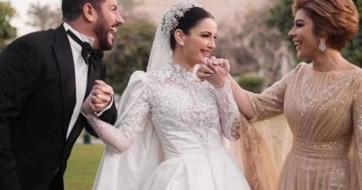 شاهد .. شام الذهبي لـ فائق حسن زوج والدتها أصالة في عيد ميلاده :"يا أجمل رجل في الدنيا"