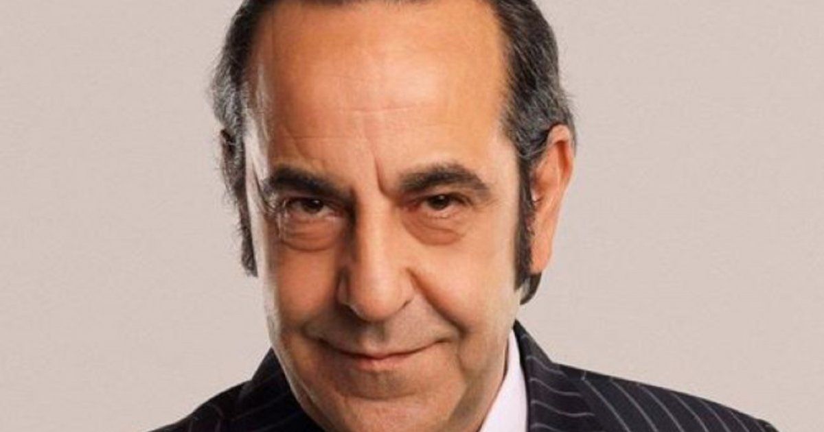 شاهد .. النجم التركي أوزكان أوغور يفارق الحياة عن 69 عاماً ووفاته تحدث صدمة