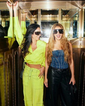 شاهد .. شاكيرا بأحدث إطلالة في عطلة نهاية الأسبوع