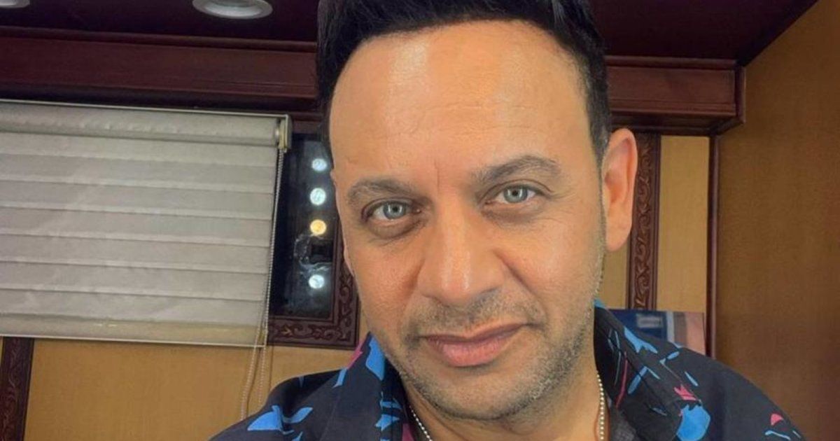 شاهد .. الموت يفجع الفنان مصطفى قمر