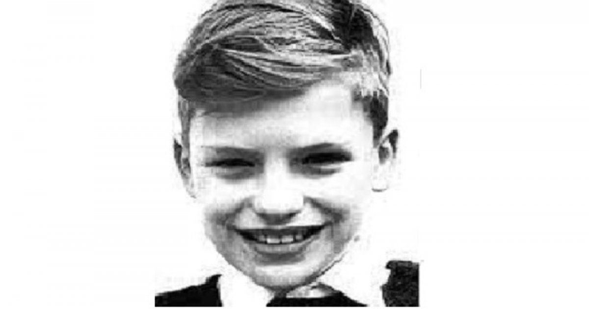 شاهد .. هذا الطفل اصبح نجماً عالمياً وباع أكثر من 100 مليون ألبوم حول العالم