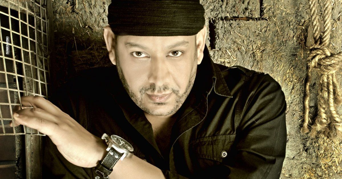 شاهد .. عصام كاريكا يحيي عرساً في لبنان ويحصد نجاح "مش مروحة"-بالفيديو