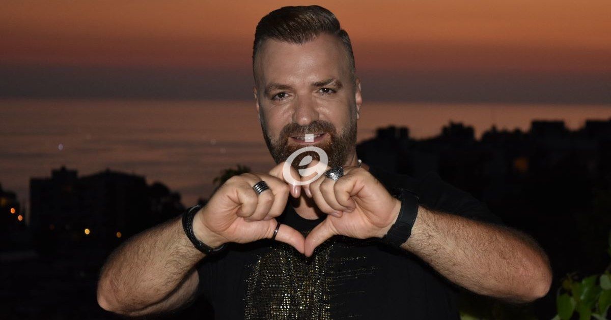 شاهد .. توفيق تنوري سعيد بفوزه بعضوية نقابة محترفي الغناء والموسيقى في لبنان-بالصورة